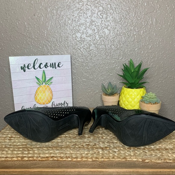 Christian Siriano | Black Heels - Picture 4 of 8